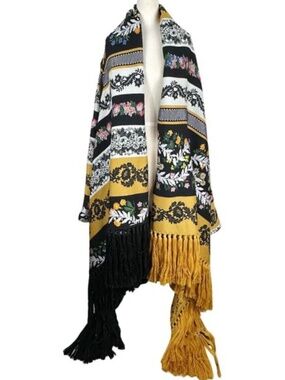 ISO* Oscar de la Renta 2019 Runway Wool Floral Fringe Shawl Coat